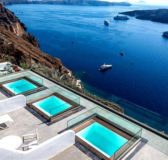 Kratiras View Luxury Suites Image 5